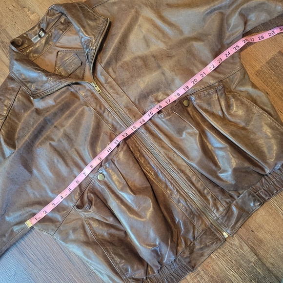 Vintage Chia Brown Leather Jacket - Picture 10 of 11